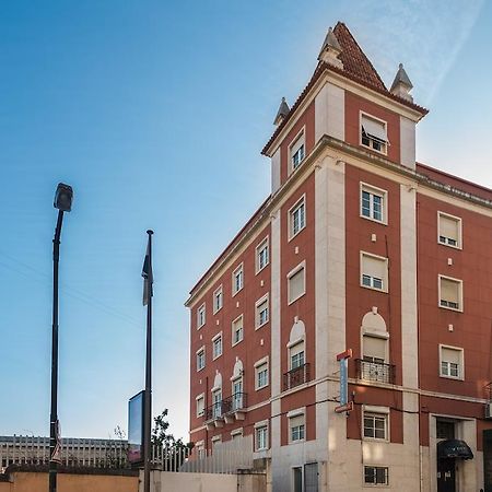 Apartamentos Lux Dinastia Lisbon Exterior photo