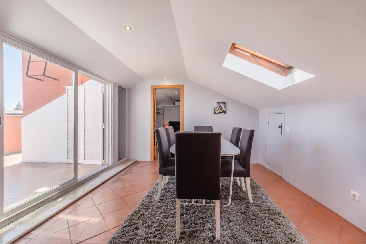 Apartamentos Lux Dinastia Lisbon Exterior photo