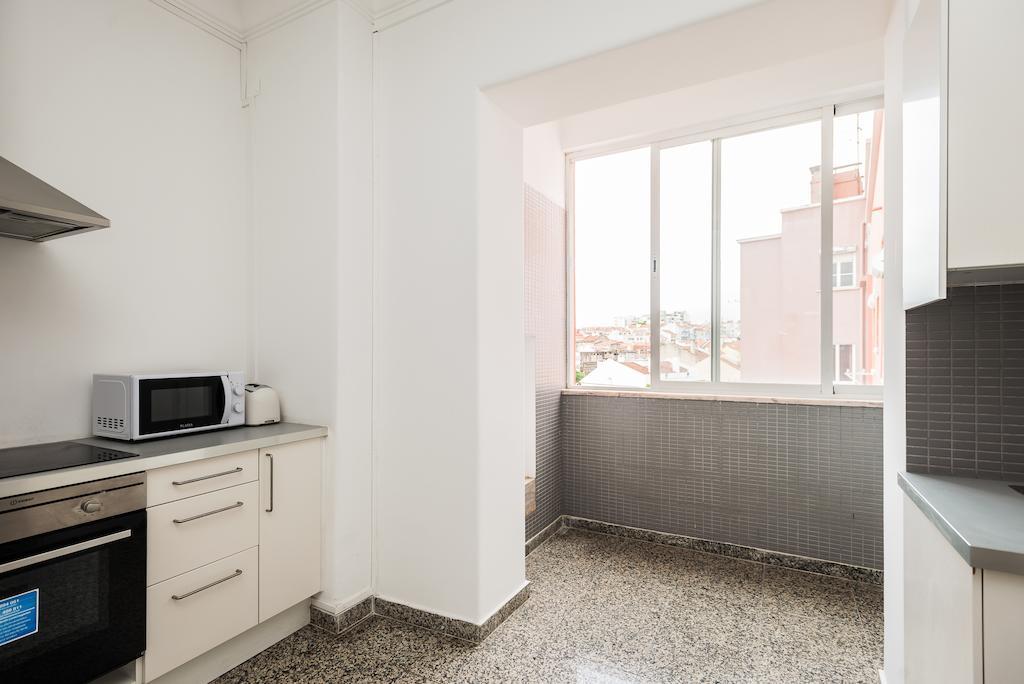 Apartamentos Lux Dinastia Lisbon Exterior photo