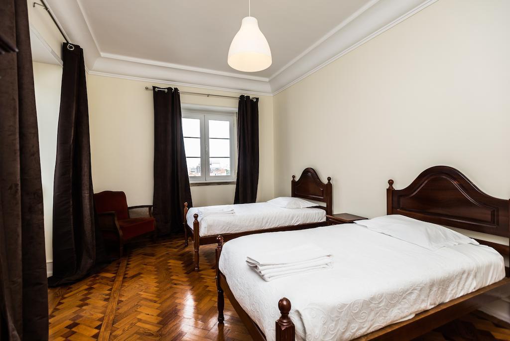 Apartamentos Lux Dinastia Lisbon Room photo
