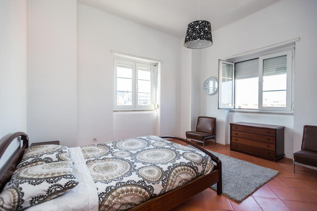 Apartamentos Lux Dinastia Lisbon Room photo